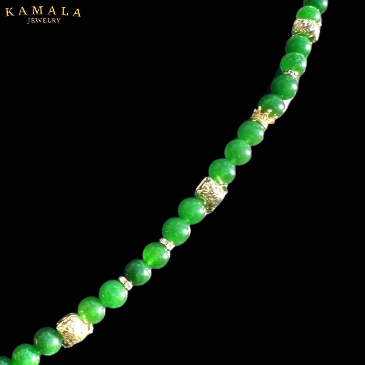 Bulldogge Halskette - Grünes Jade & Gold