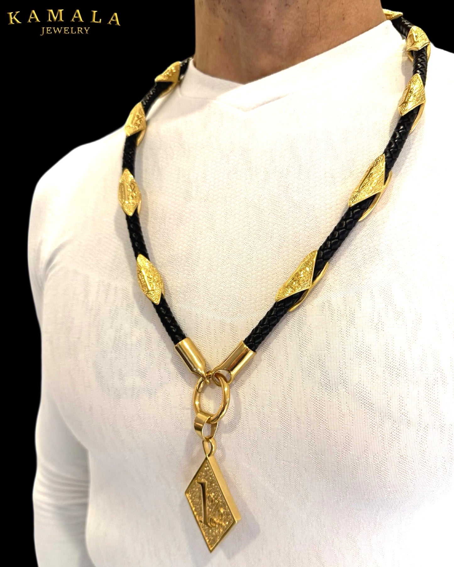 NEU - 1%er Halskette - Schwarzem Leder & Gold - Raute Design