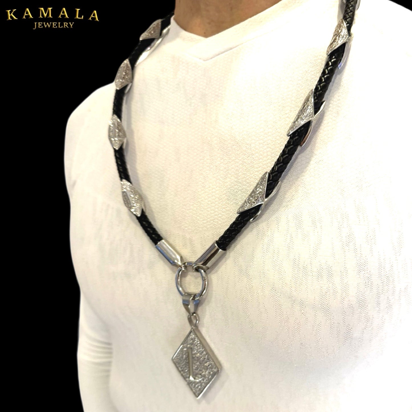 NEU - 1%er Halskette - Schwarzem Leder & Silber - Raute Design