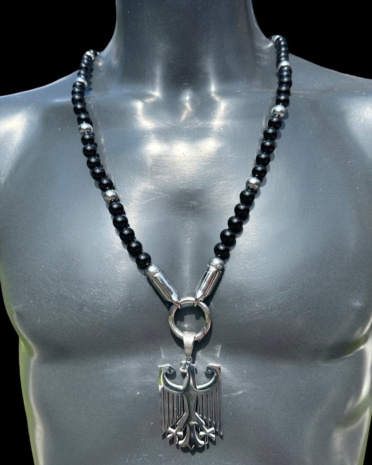 Halskette mit echten schwarzen Onyx-Steinen und Deutscher Adler Anhänger - Set