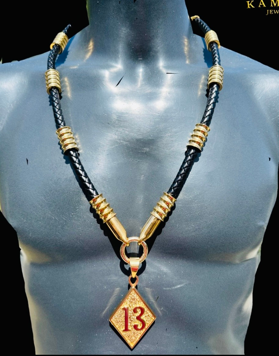 Schwarze Leder Halskette mit Gold - Capone Gold