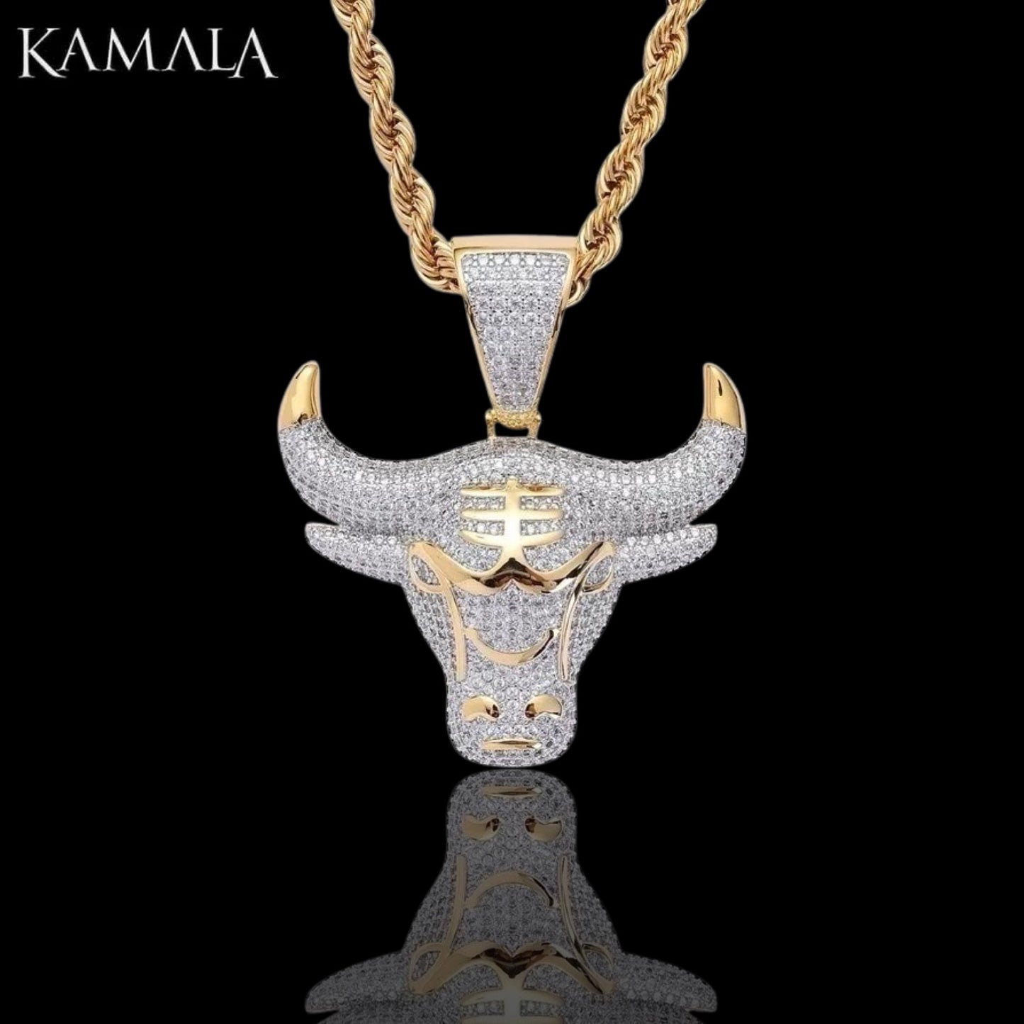 Halskette mit Bull Head - Gold mit Steine