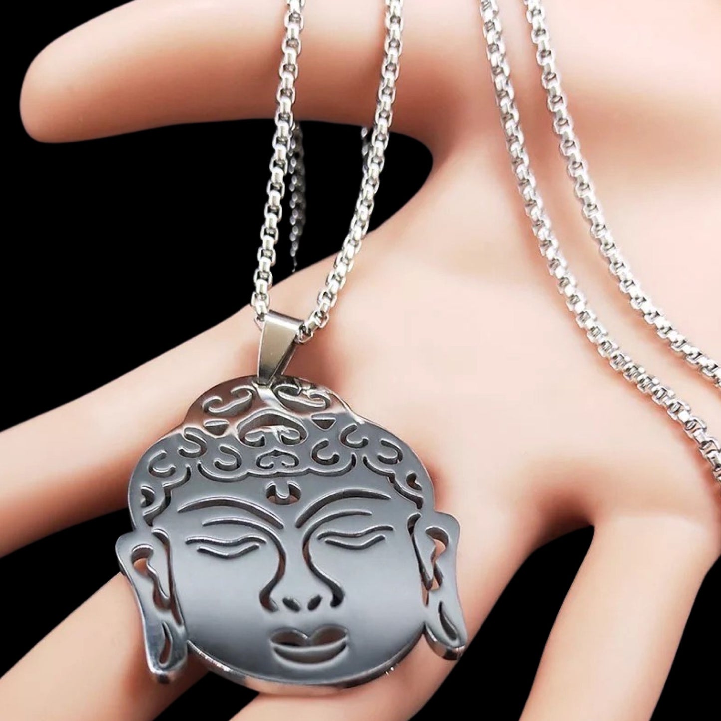 Halskette mit Grossem Buddha Kopf - Silber
