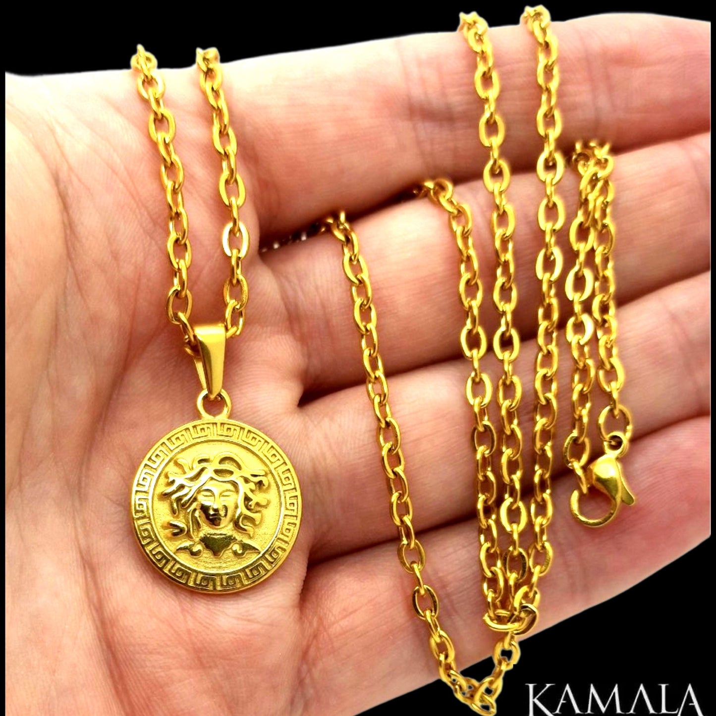 Halskette mit Medusa - Gold