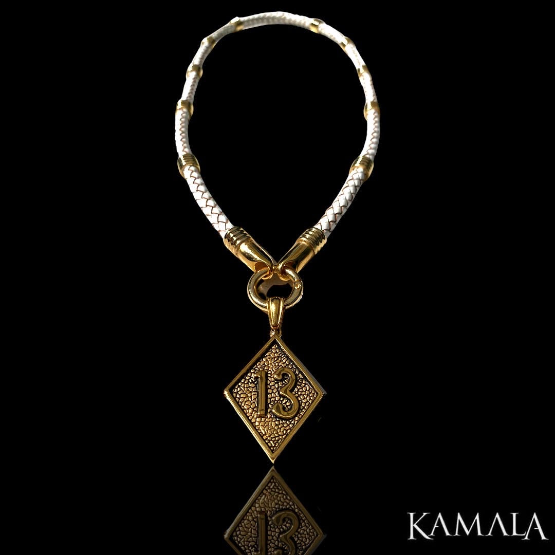 Weisse Leder Halskette mit Kleine Goldenen Perlen - Whitey