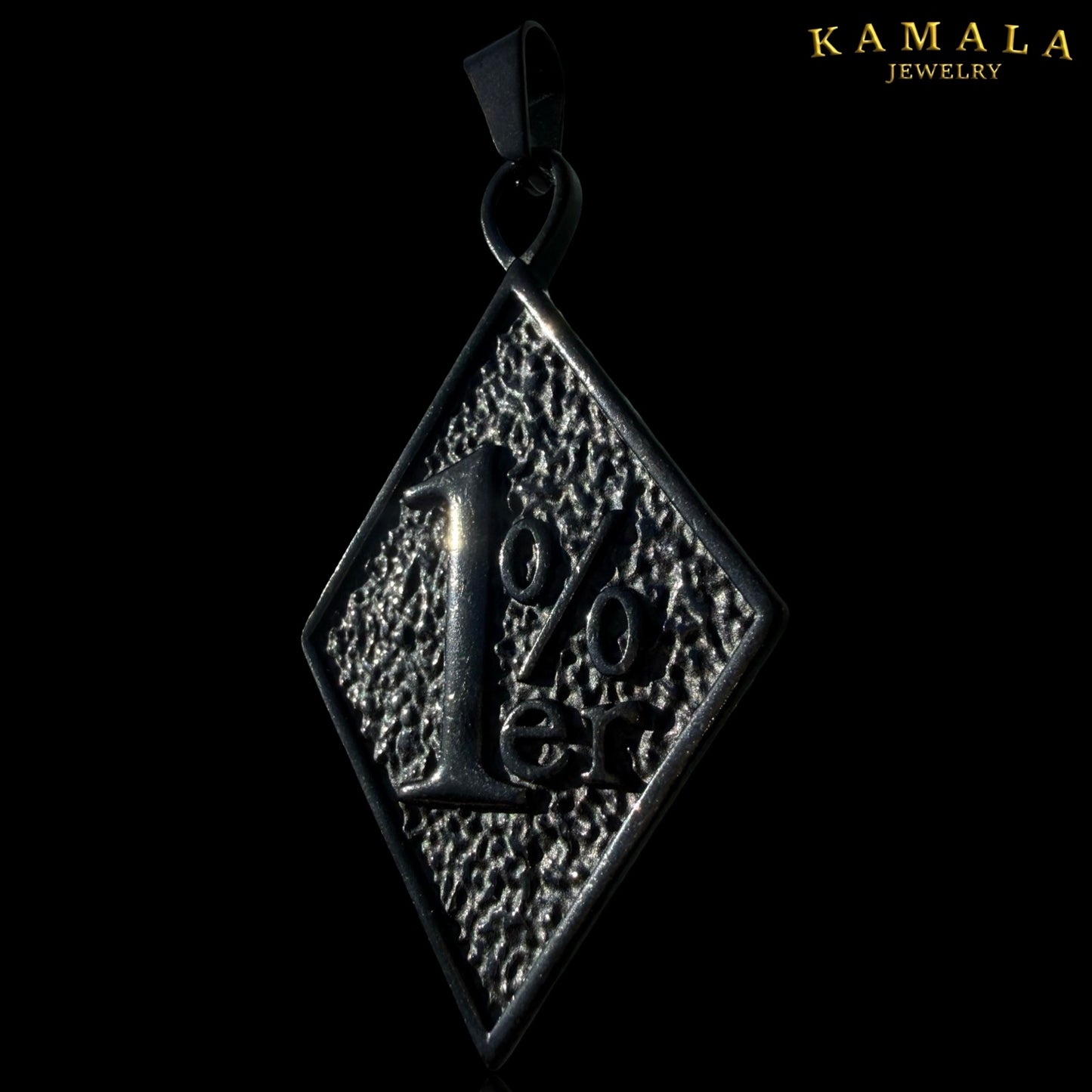 1%er Anhänger All Black | Schwarzer Edelstahl | 6 cm | Kamala Jewelry