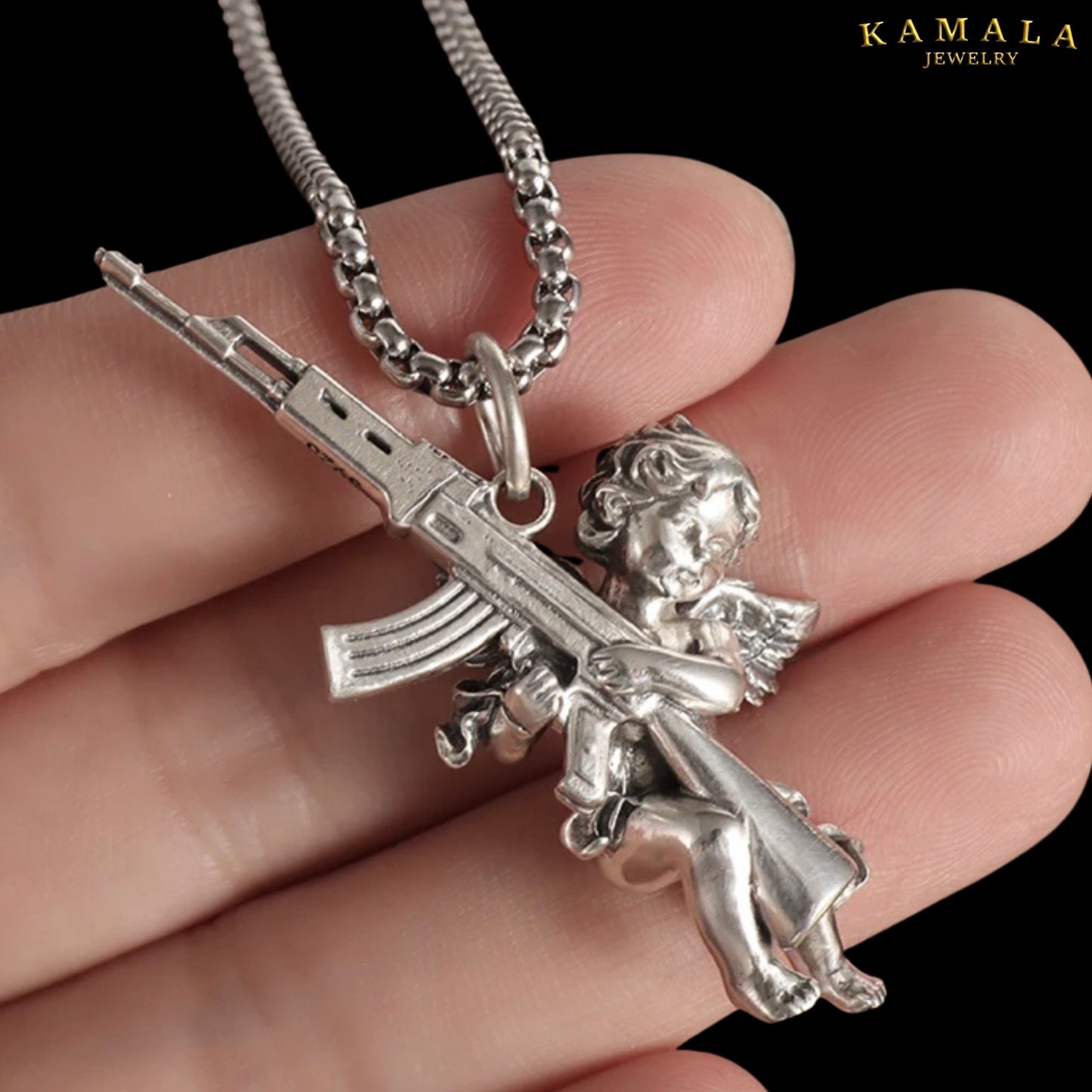 Halskette mit Engel mit Sturmgewähr - Silber