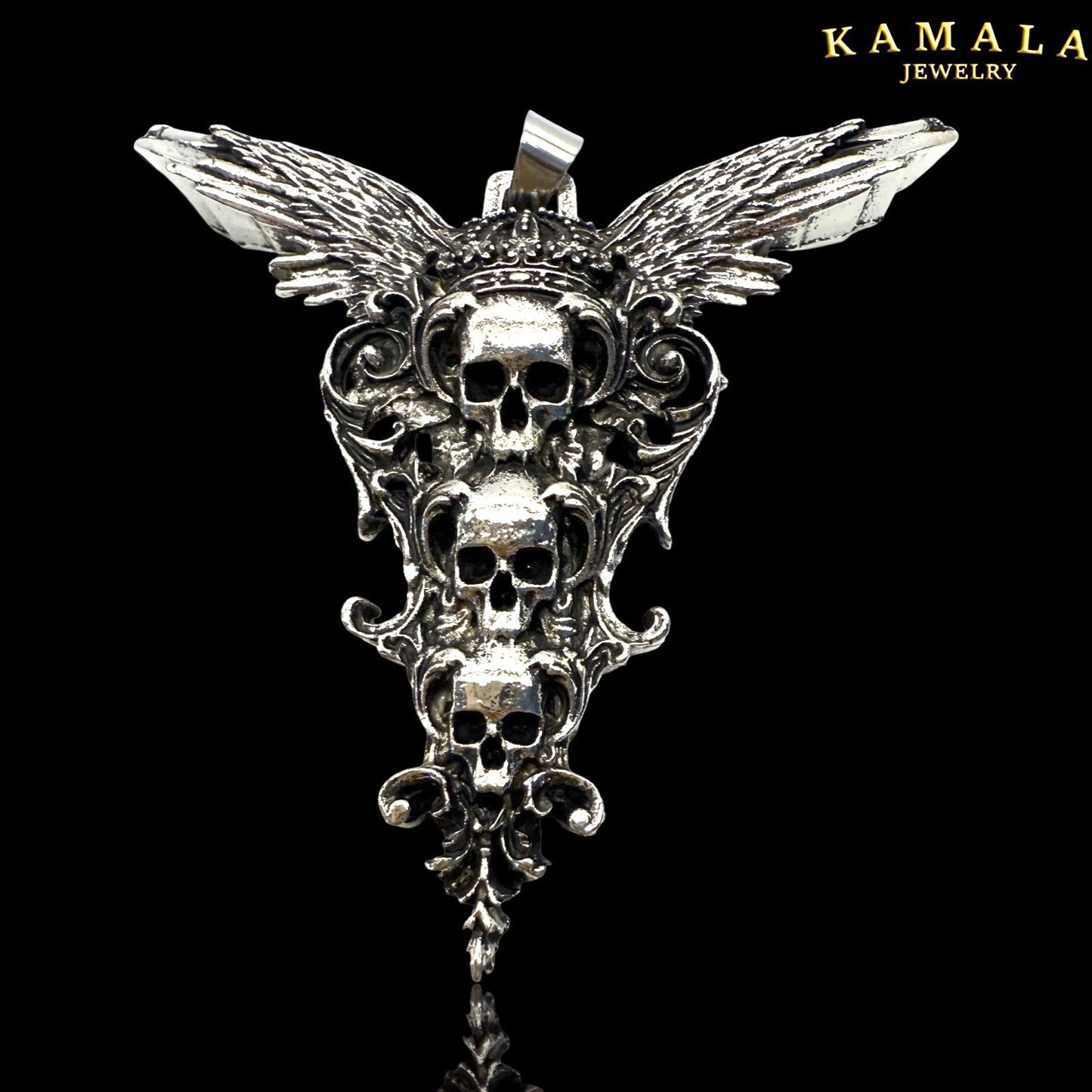 Royal Skull Wings Anhänger – Massiver Edelstahl