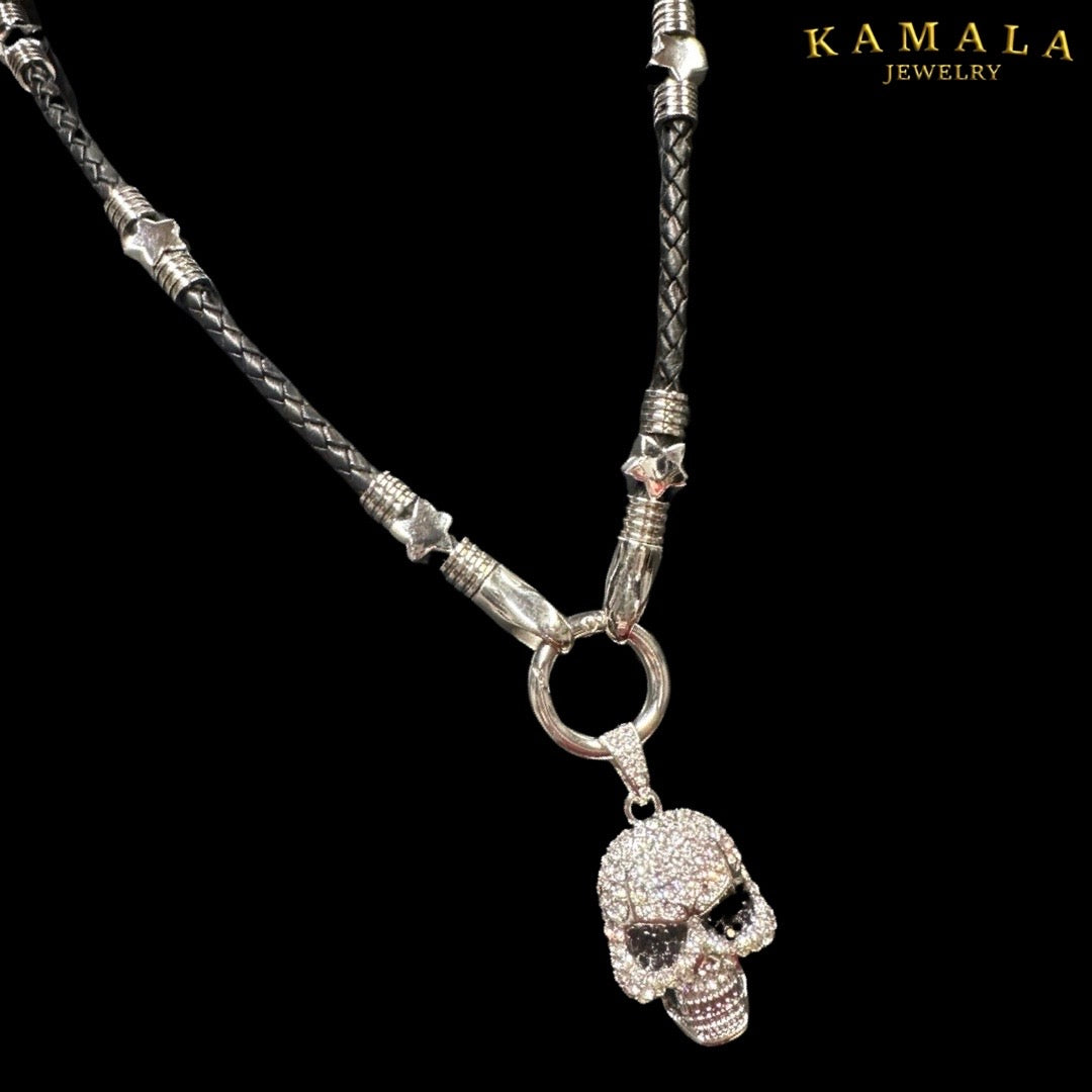 Womans Halskette - Schwarze Leder mit Skull