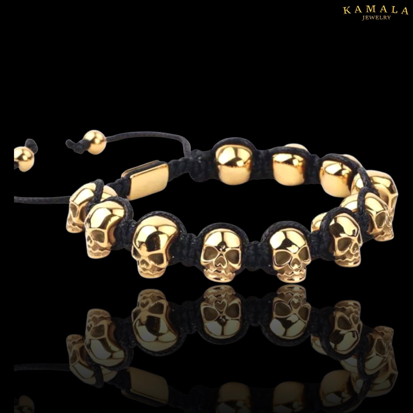 Exklusive Makramee Armband mit Goldene Skulls