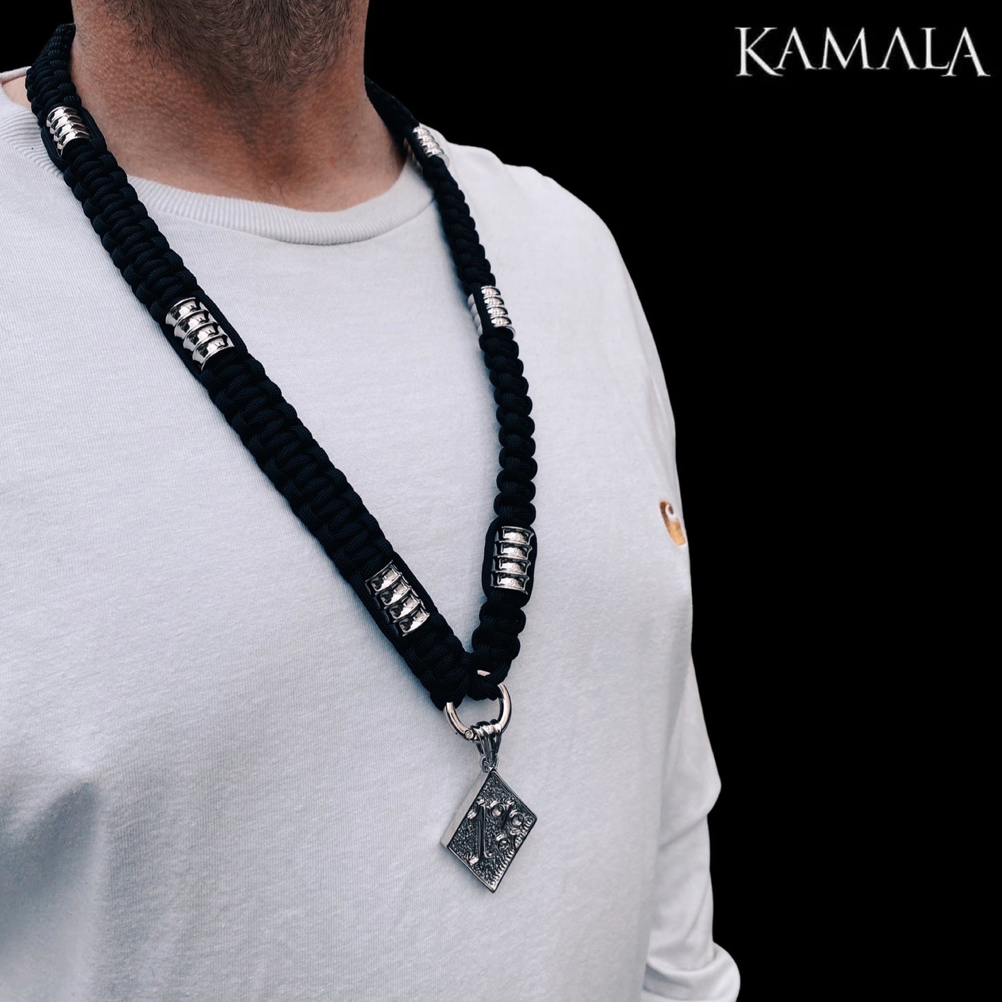 Madmax Halskette - Schwarz mit Grossen Perlen - Silber